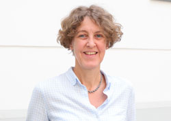 Dr. Reinhild Benterbusch
