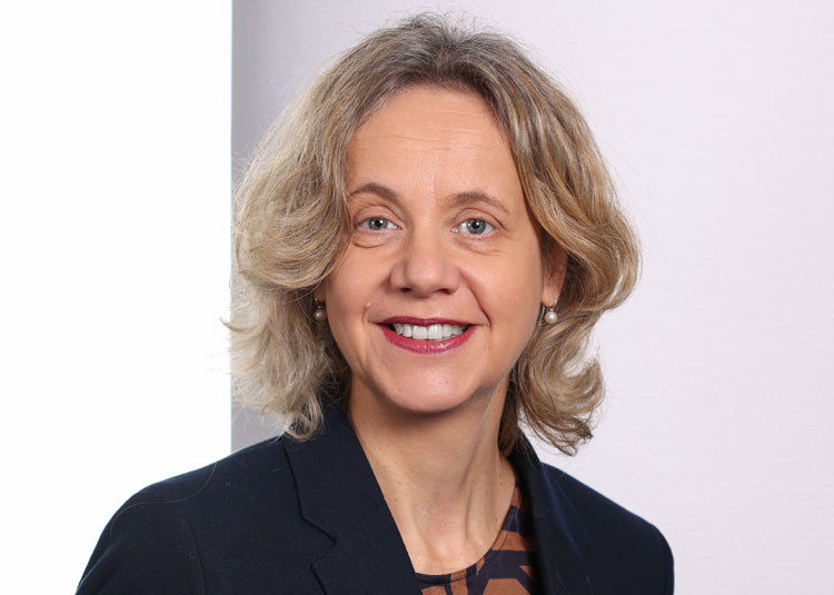 Porträt Prof. Dr. Julika Loss, Robert Koch-Institut © AÖGW | Malinka Porträt Prof. Dr. Julika Loss, Robert Koch-Institut