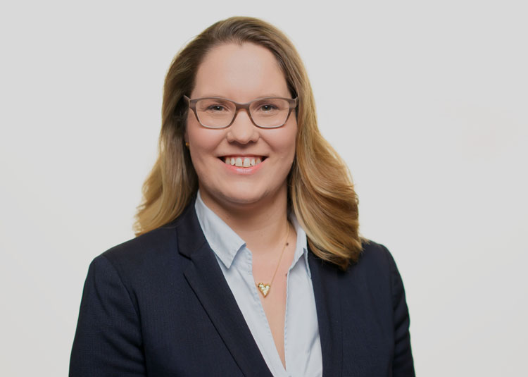 Portr&auml;t Dr. Anja Maria Rittner, Leiterin der Abteilung Gesundheit und der Stabsstelle Innovation im Verband der Ersatzkassen e.V. (vdek)