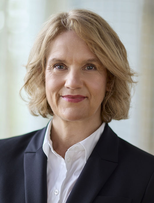 Silke Heinemann, Leiterin der Abteilung &raquo;Medizin- und Berufsrecht, Pr&auml;vention&laquo; im Bundesministerium f&uuml;r Gesundheit &copy; BMG/Jan Pauls